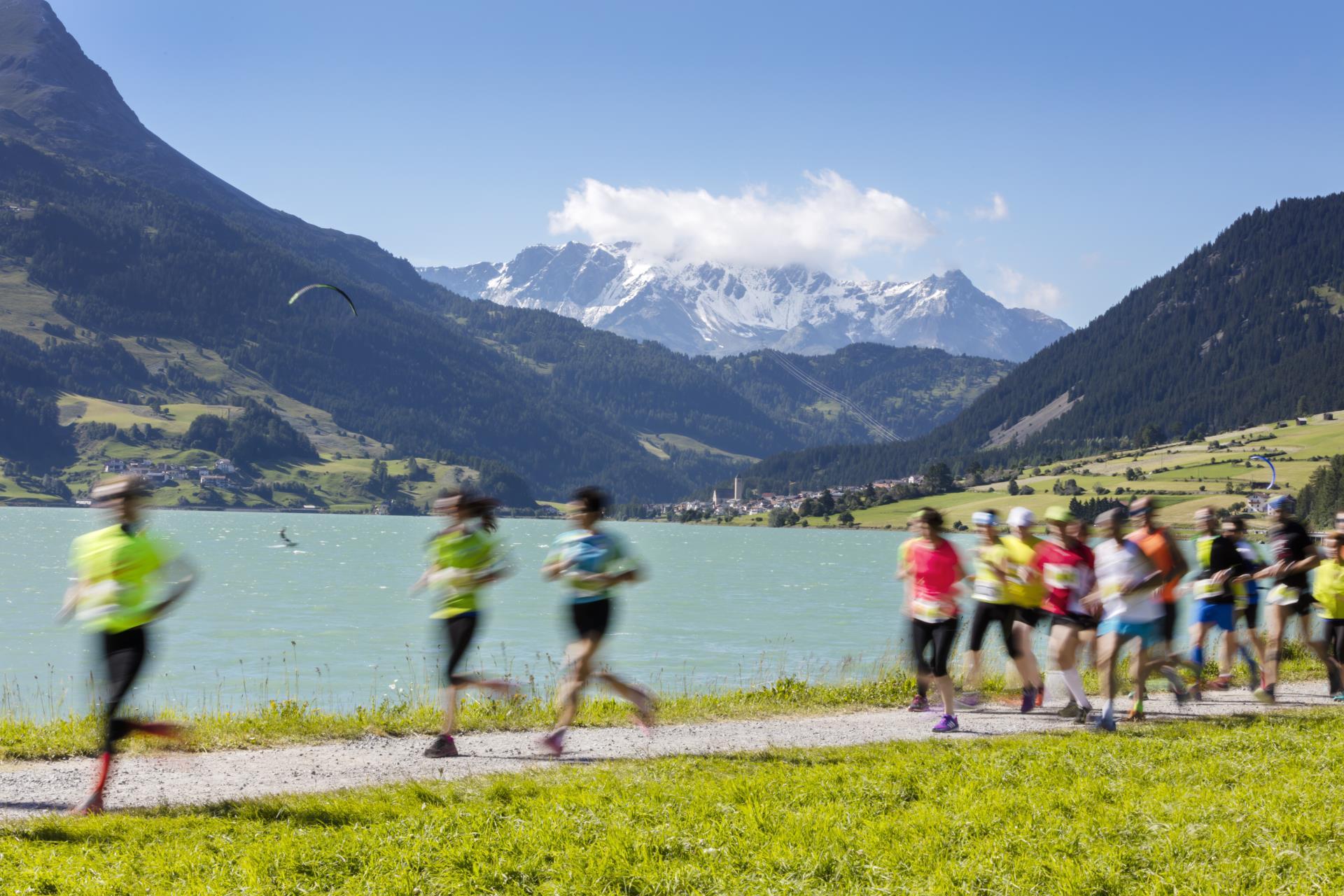 sport-laufen-reschensee-vinschgau-fb