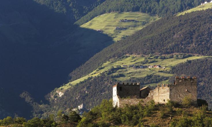 Kultur-Burg-Latsch-Martell-fb