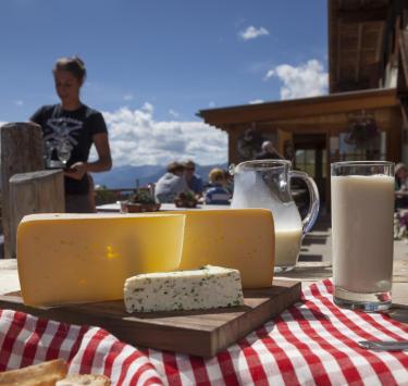 produkte-käse-milch-vinschgau-fb