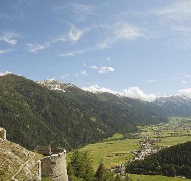 sehenswürdigkeiten-schloss-rotund-Vinschgau-fb