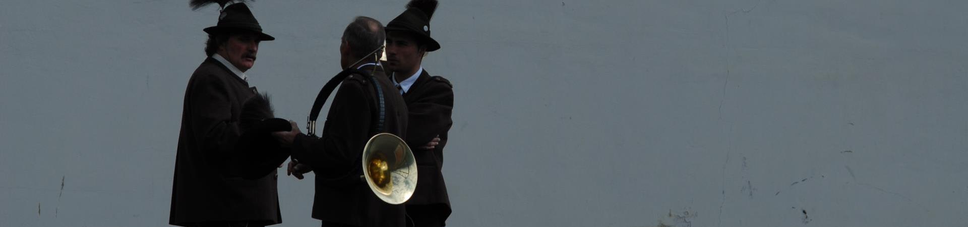 brauchtum-tradition-musikkapelle-schlanders-laas-gb