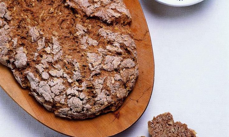 Brotbacken-Apfelbrot-Udo Bernhart
