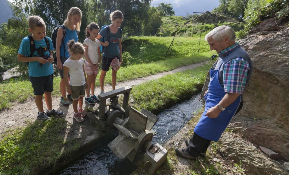 waalweg-auf-den-spuren-des-waalers--vinschgau-fb