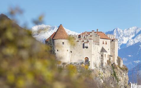 sehenwürdigkeiten-schloss-kastelbell-vinschgau-fb
