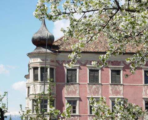 Kultur-Rotes-Schloss-Latsch-Martell-TVlatschmartell