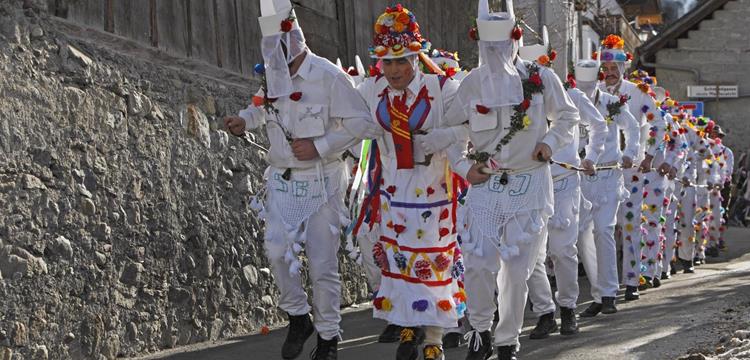 Traditionelles Zusslrennen in Prad