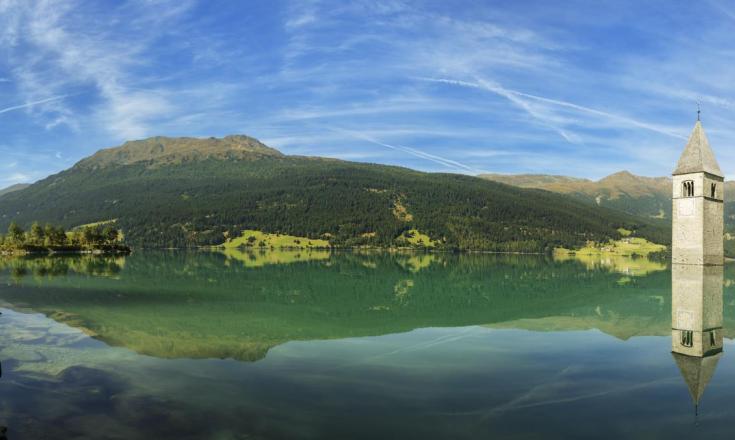 reschensee-turm-im-wasser-vinschgau-fb