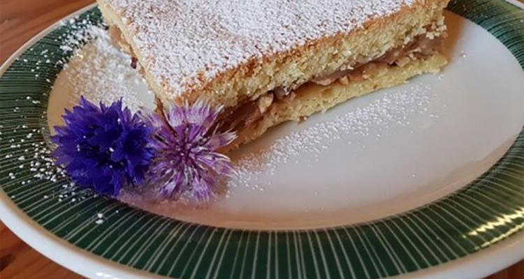 Covered apple pie from the Planeiler Alm Alpine farm