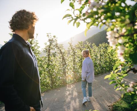 Frühling_Personen_Apfleblüte_(C)_Benjamin Pfitscher