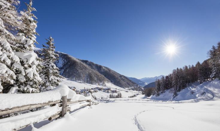 winter-landschaft-schlinig-vinschgau-fb