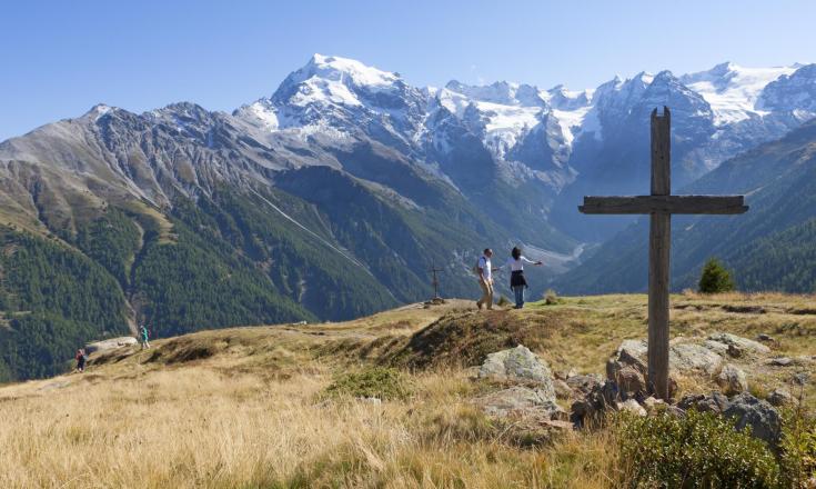 wandern-gipfelkreuz-ortlergebiet-vinschgau-fb