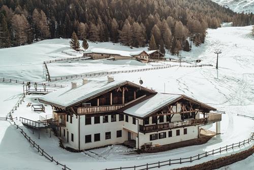 Berggasthof_Tarscher_Alm-10.jpg