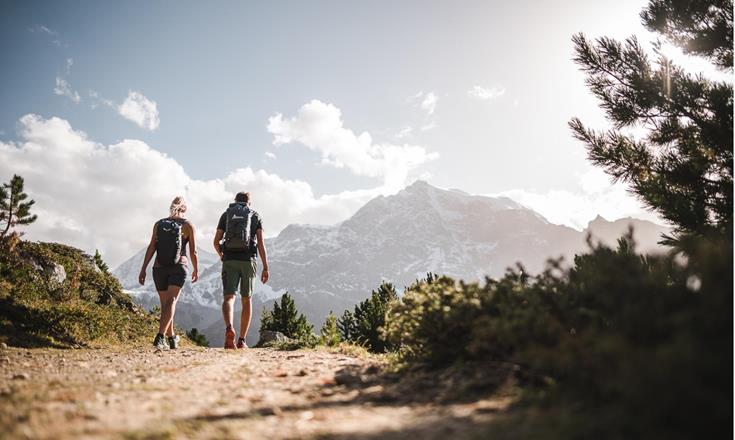 wandern-kälberalm-ortlergebiet-at[3]