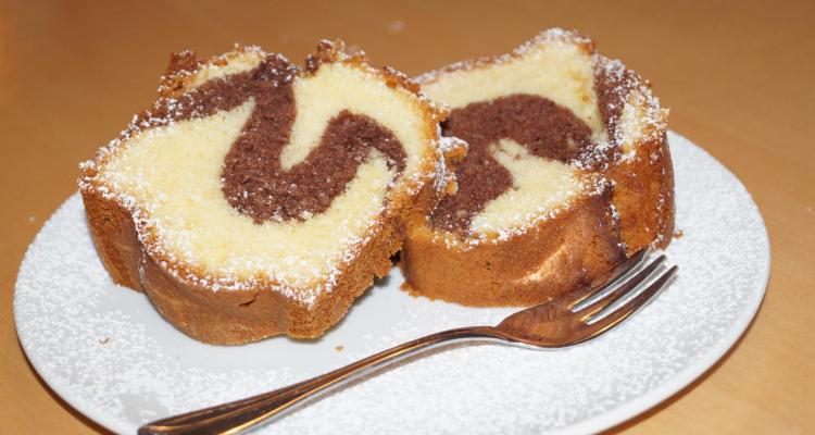 rezepte-eqab-echte-qualität-am-berg-marmorkuchen-göflaner-alm-ca